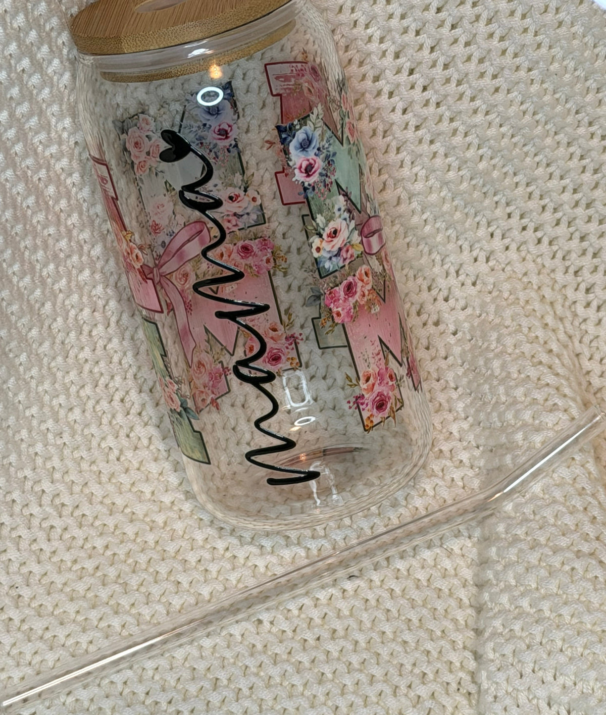 Trinkglas in schönen Designs