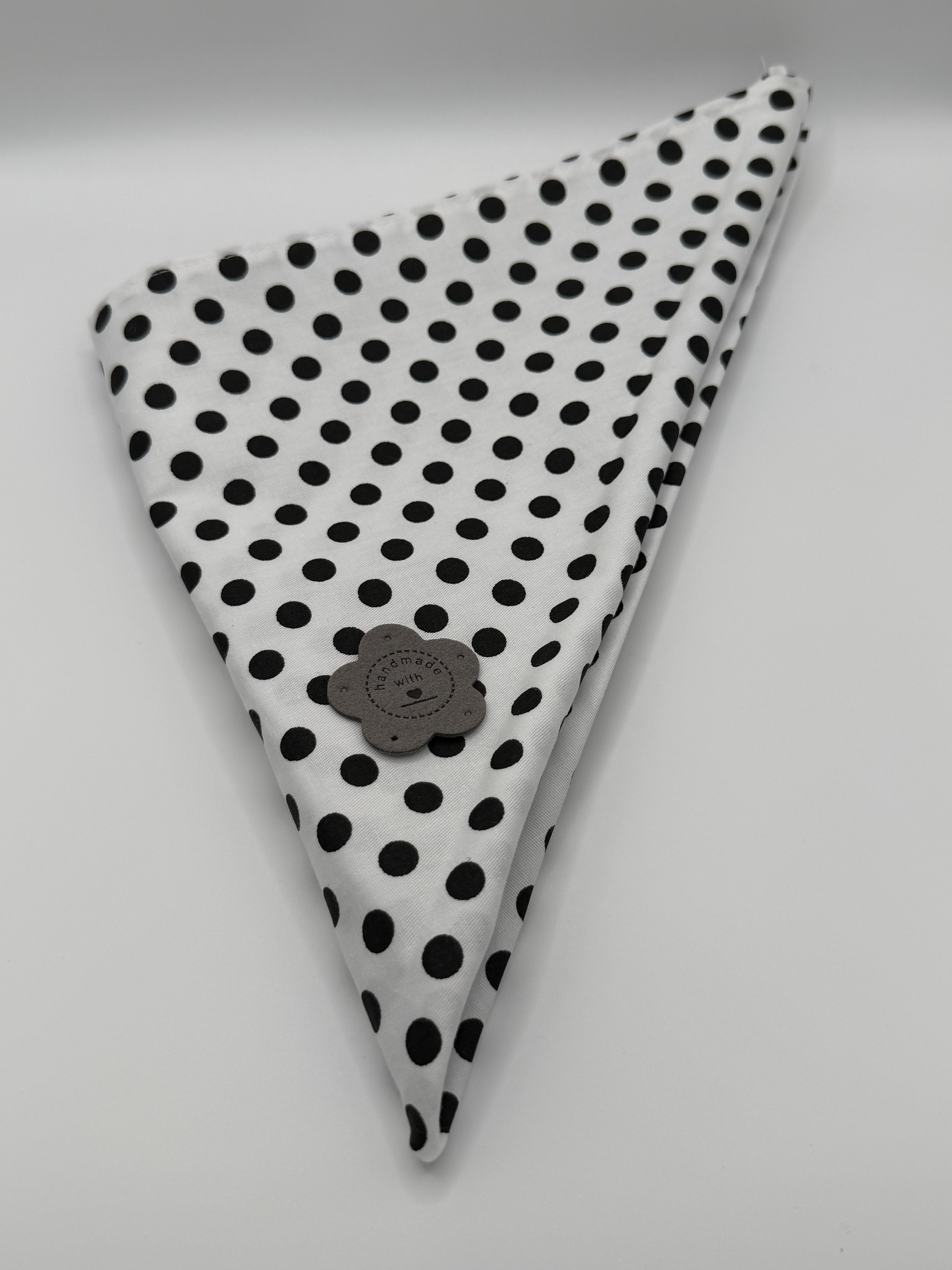 Dreieckshalstuch zum selber Knoten