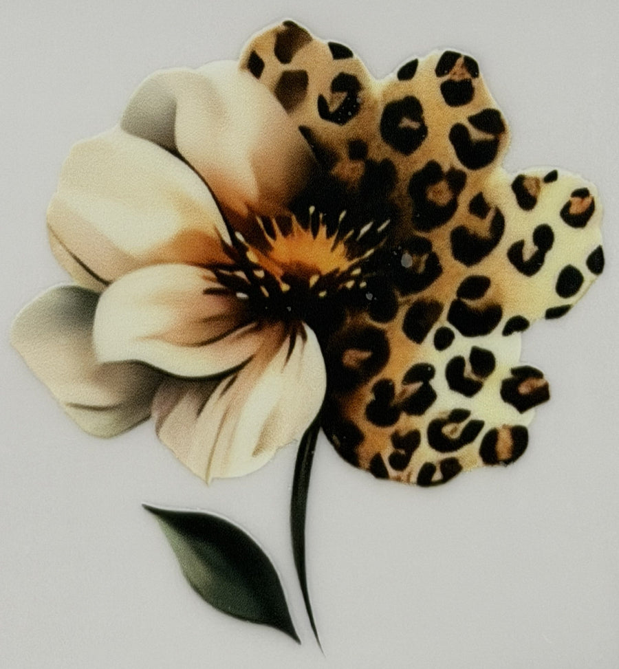 DTF - Blumen Leo